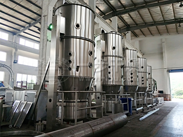 FL沸騰制粒機試車現(xiàn)場