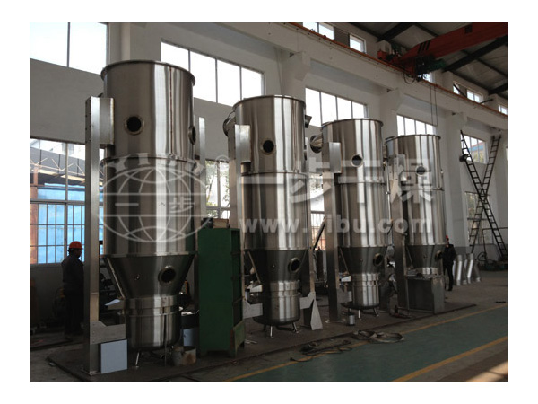 PGL-B噴霧干燥制粒機(jī)制作現(xiàn)場1